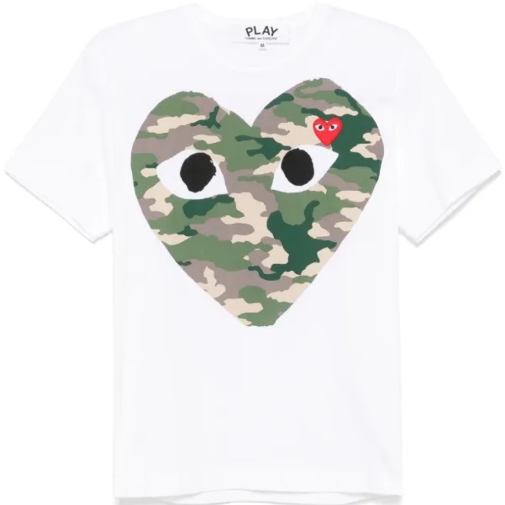 NWT Comme Des Garçons Play Camouflage heart-print T-shirt